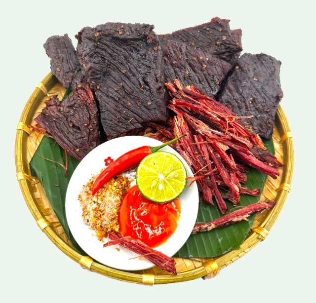 Thịt trâu gác bếp - Ảnh từ Đặc sản Tây Bắc