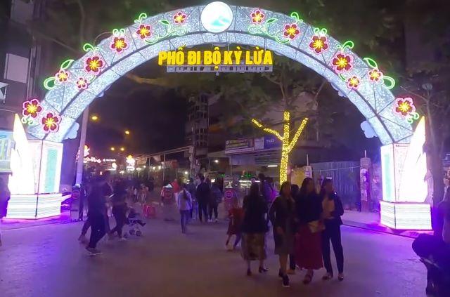 Phố đi bộ Kỳ Lừa - Ảnh sưu tầm