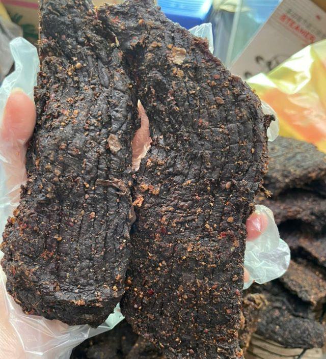 Thịt trâu gác bếp - đặc sản nổi tiếng vùng Tây Bắc - Ảnh từ Gao Lun