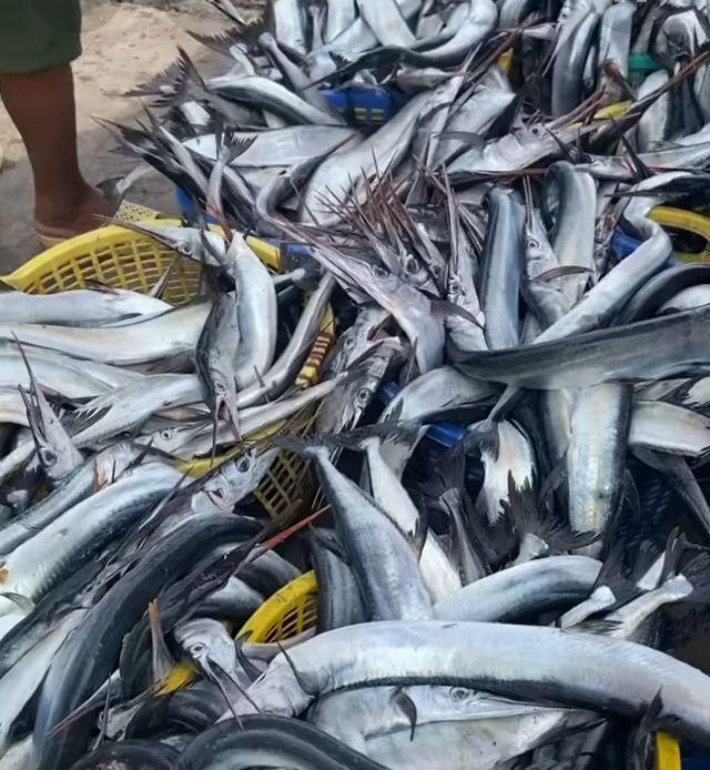 Cá xương xanh nướng bẹ chuối xanh-1