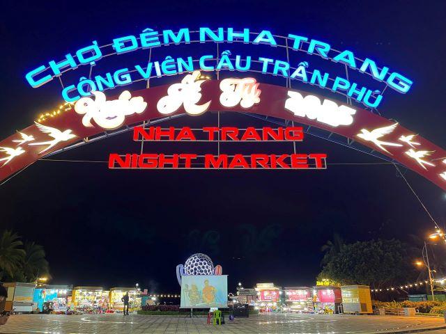 Chợ đêm Nha Trang - Ảnh sưu tầm