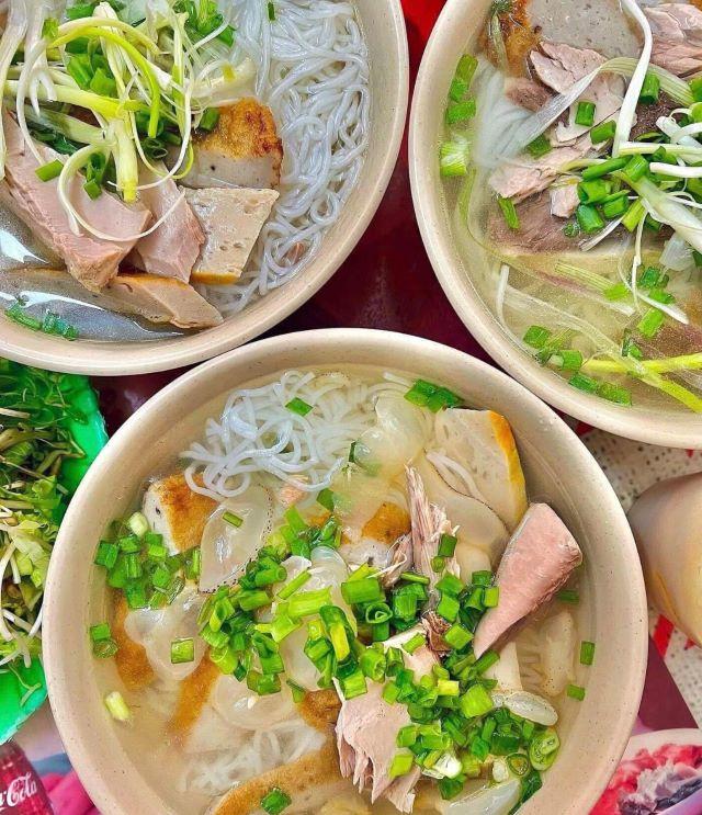 Thưởng thức bún chả cá Nha Trang - Ảnh từ Huỳnh NhưÝ