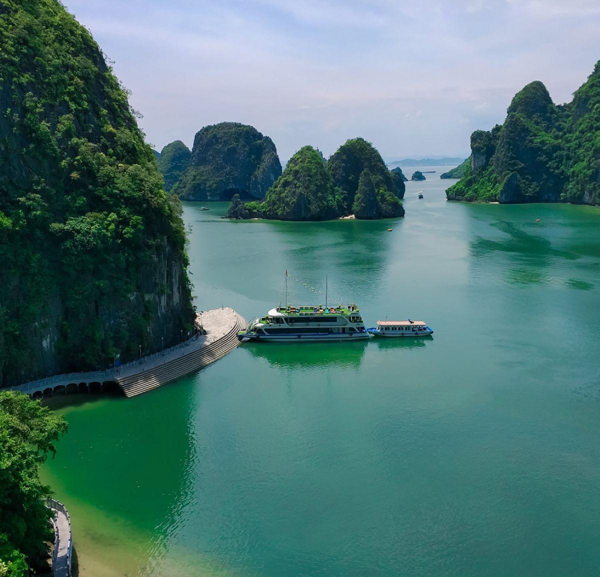 Cẩm nang Du lịch Quảng Ninh