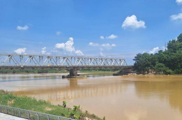 Cầu Hàm Rồng - Ảnh sưu tầm