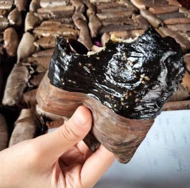 Thưởng thức bánh gai Tứ Trụ - Ảnh sưu tầm