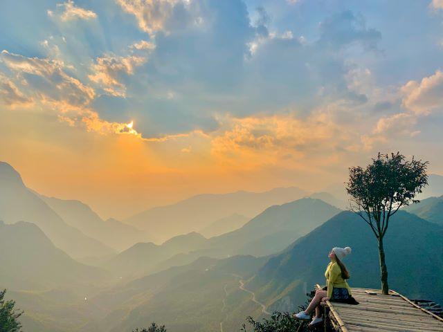 Ngắm hoàng hôn trên đèo Ô Quy Hồ - Ảnh từ Trương Ngọc Đan Thanh