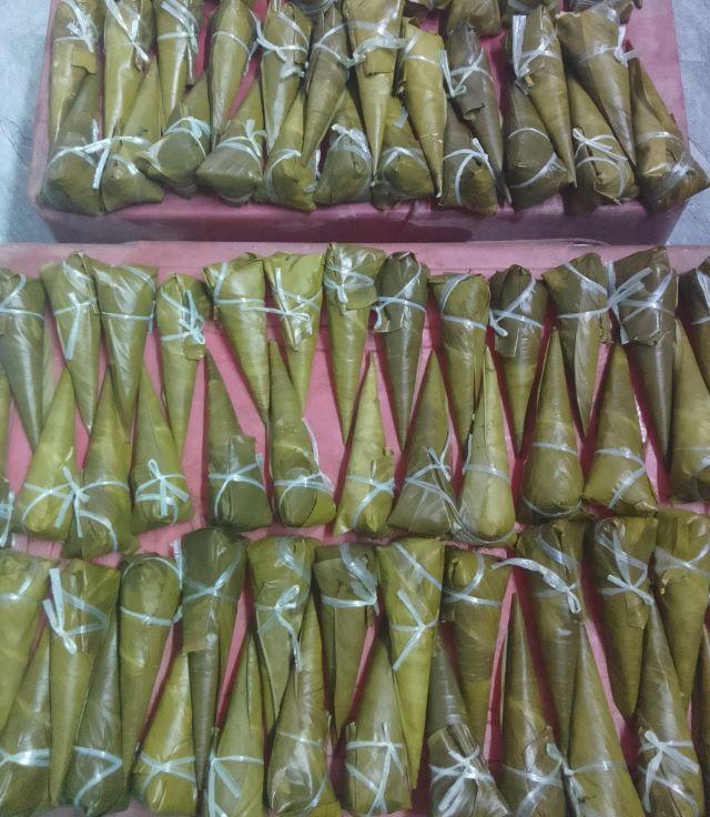 Đặc sản Bánh coóc mò - Ảnh từ Vinh Lương