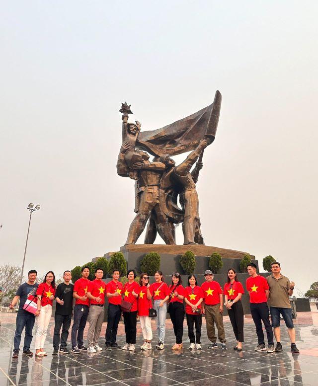 Checkin Tượng đài Chiến thắng Điện Biên Phủ - Ảnh sưu tầm