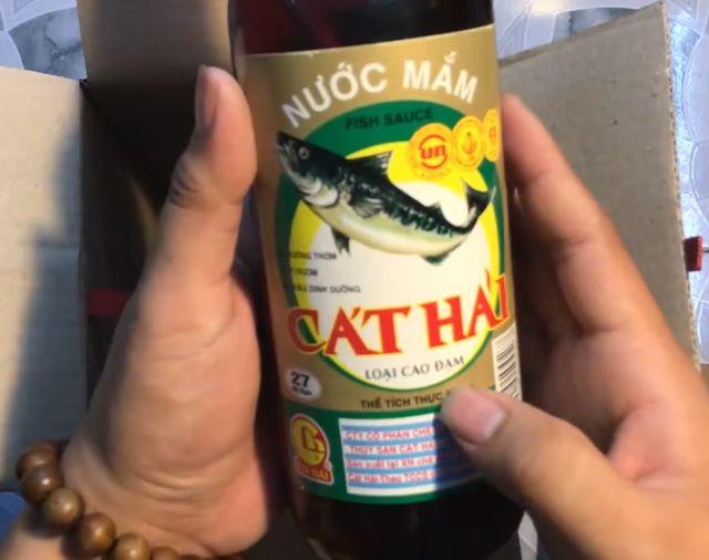 Nước mắm Cát Hải - Ảnh sưu tầm