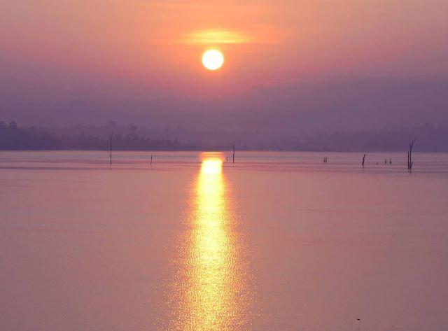 Hoàng hôn trên Hồ Ea Súp Thượng - Ảnh từ Hongthien Nguyen