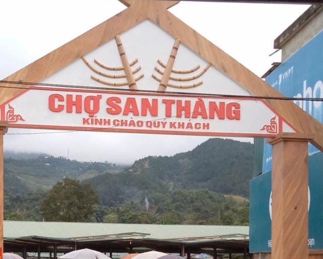 Chợ phiên San Thàng Lai Châu - Ảnh sưu tầm