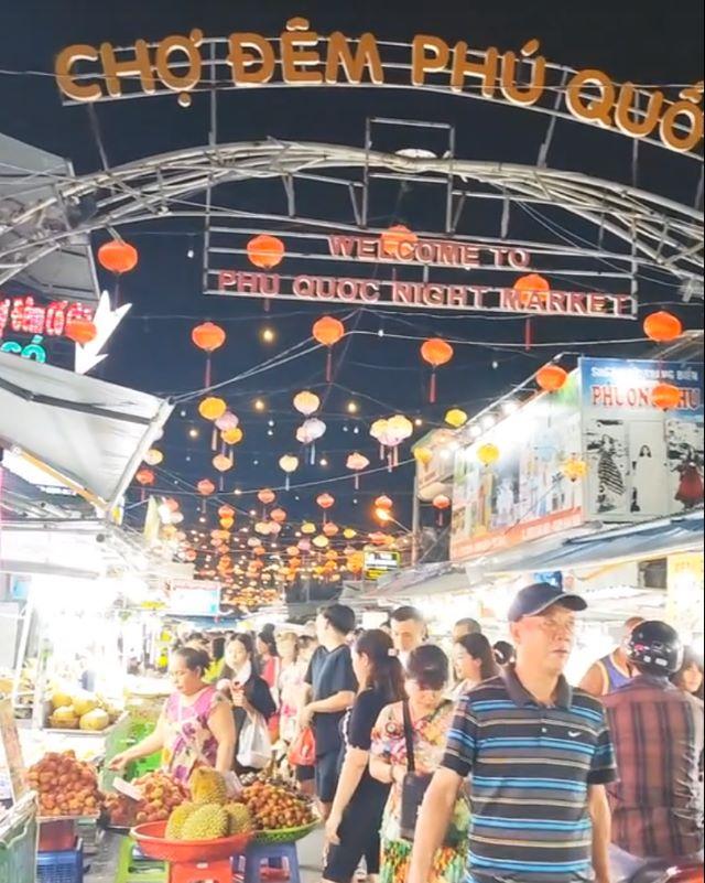 Chợ đêm Phú Quốc - Ảnh sưu tầm