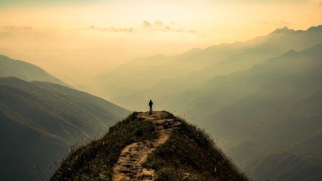 Check in và săn mây tại Sống lưng khủng long ở Tà Xùa Sơn La - Ảnh từ Phạm Văn Phong