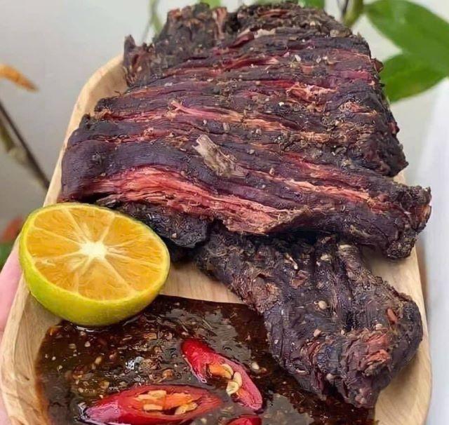 Thịt trâu gác bếp - Ảnh từ Mịn Hồng Đoàn