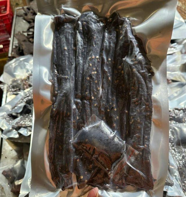 Đừng quên thưởng thức và mua Trâu gác bếp về làm quà khi du lịch Bắc Hà bạn nhé - Ảnh sưu tầm