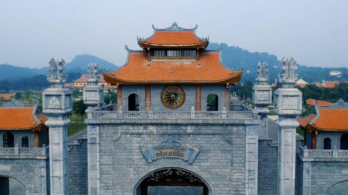 Khám phá đền Hùng Phú Thọ: Cẩm nang du lịch chi tiết