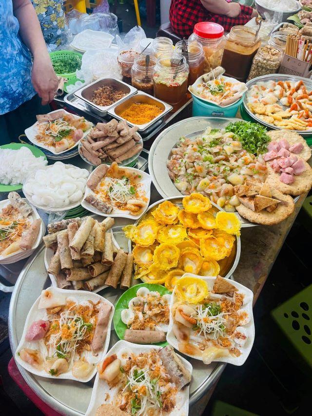 Chợ Cồn – Thiên đường ăn vặt giá rẻ ở trung tâm Đà Nẵng - Ảnh sưu tầm