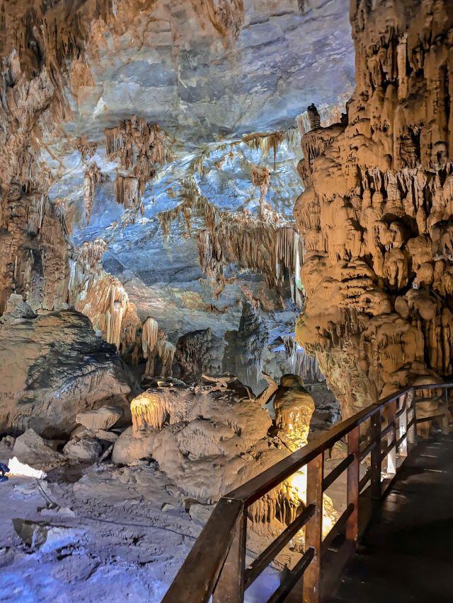 Động Thiên Đường - Ảnh từ Mạnh Tiến Khôi