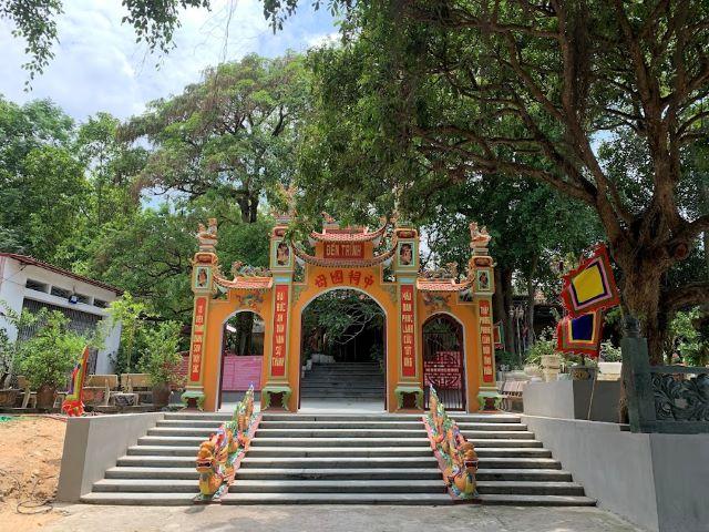 Tham quan đền trình Quốc Mẫu Tây Thiên - Ảnh sưu tầm