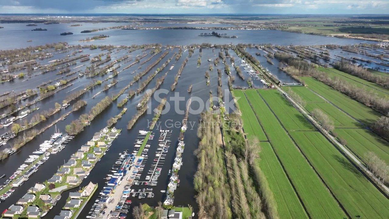 Hà Lan – Bài Học Về Sự Kiên Cường, Sáng Tạo Và Nghệ Thuật Sống Hạnh Phúc