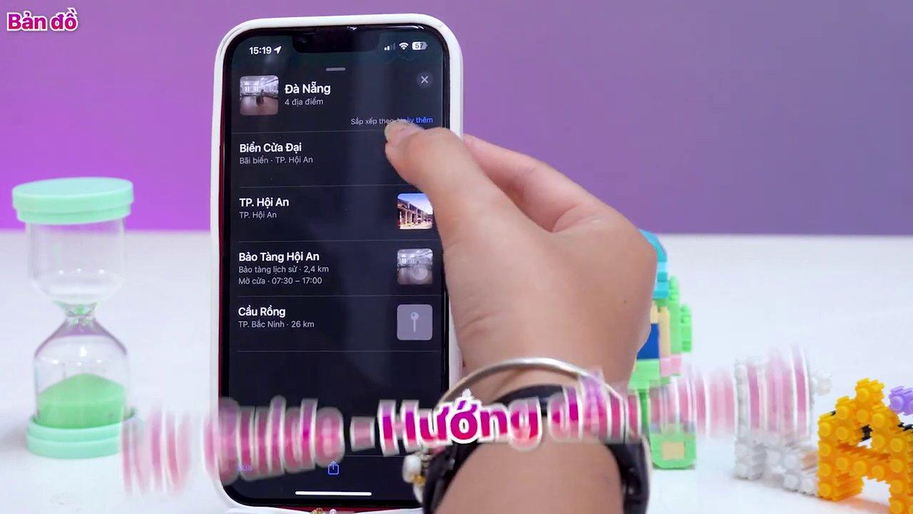 Giao diện tính năng Hướng dẫn trên Apple Maps cho phép tạo lịch trình chi tiết.