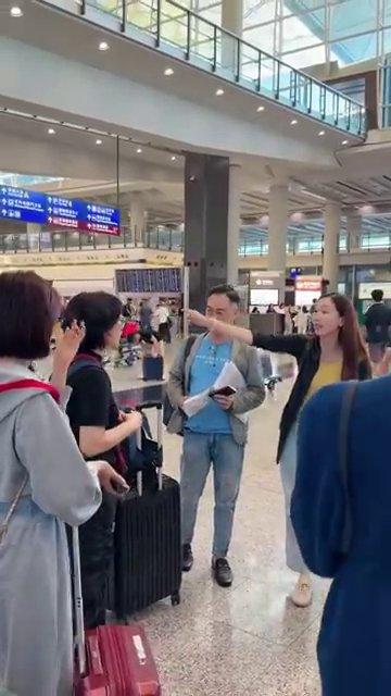 Đoàn fam trip gồm nhiều đại diện từ các nước Đông Nam Á cùng khám phá Hong Kong.