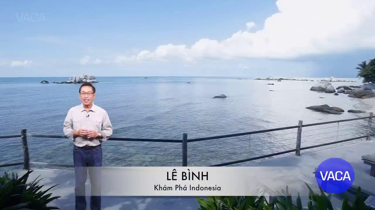 Bãi biển tuyệt đẹp ở Bali với làn nước trong xanh như ngọc bích và bãi cát trắng mịn.