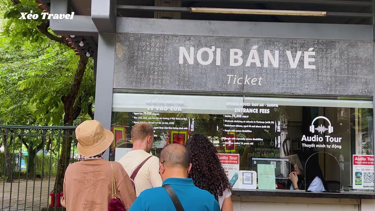 Khuê Văn Các – biểu tượng của Văn Miếu Quốc Tử Giám và của nền giáo dục Việt Nam.