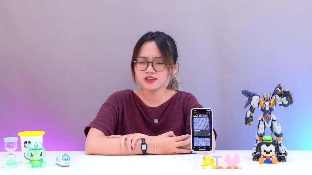Giao diện ứng dụng Tìm trên iPhone với tính năng chia sẻ vị trí.