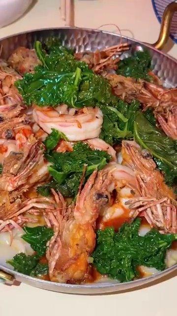 Bộ sưu tập các món ăn đặc sắc Hong Kong từ quen thuộc đến lạ lùng.