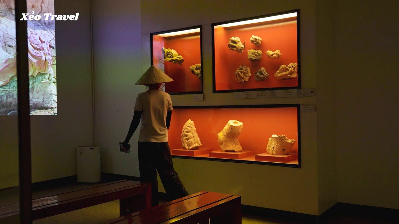 Một góc phố cổ Hà Nội về đêm – nơi lưu giữ hồn cốt và nhịp sống hiện đại của thủ đô.